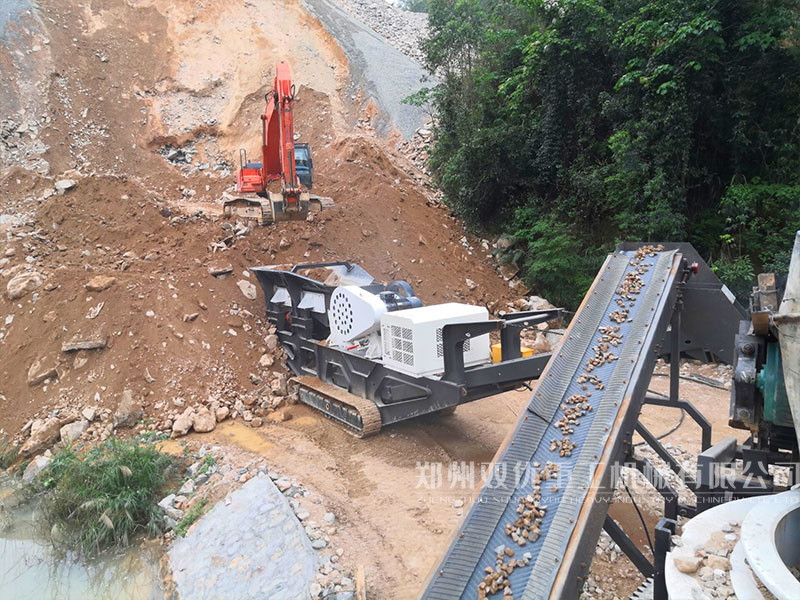 流动矿石破碎机 郑州时产200吨石子机 厂家